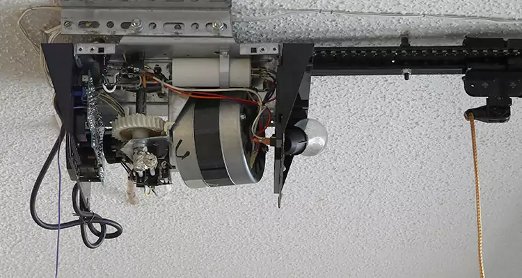 Emergency Garage Door Opener Repair in West Palm Beach, FL