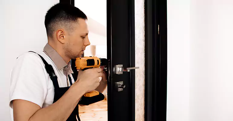 Aluminum Storefront Doors Repair in West Palm Beach, FL