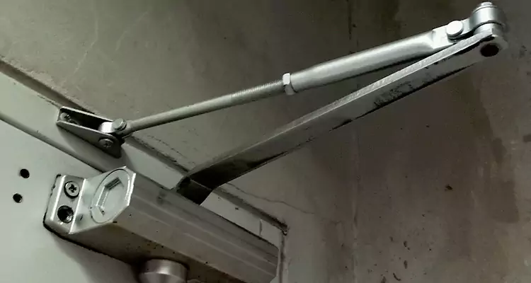 Door Closer Parallel Arm Installation in West Palm Beach, FL