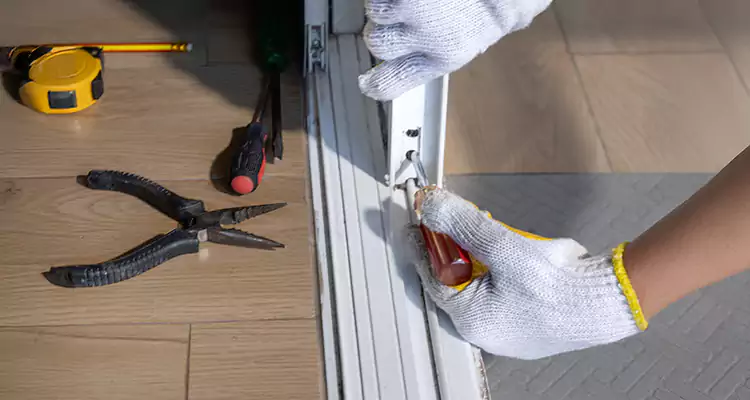 Closet Sliding Door Track Repair in West Palm Beach, FL