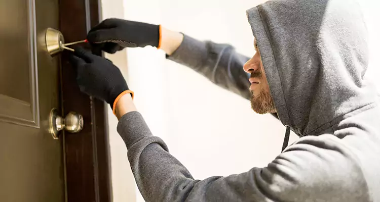 Emergency Motel Lock Repairs—Available 24/7 in West Palm Beach, FL