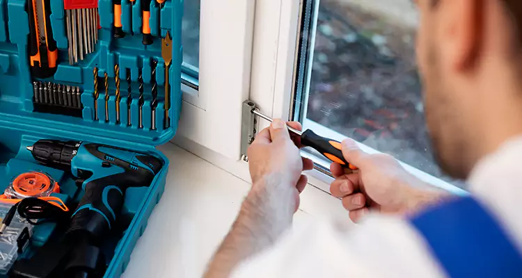 Mirrored Sliding Doors Replacement Expert in West Palm Beach, FL